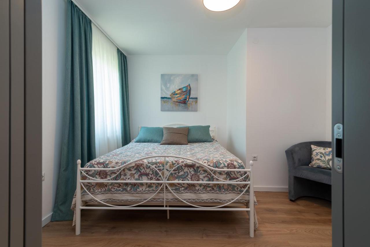 Apartment Kambel Каштела Экстерьер фото